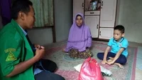 GP Ansor dan LAZISNU Melawi Bagikan Paket Sembako Lebaran untuk Anak Yatim