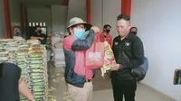 DPD PDI Perjuangan Kalbar Serahkan Paket Sembako kepada Wartawan