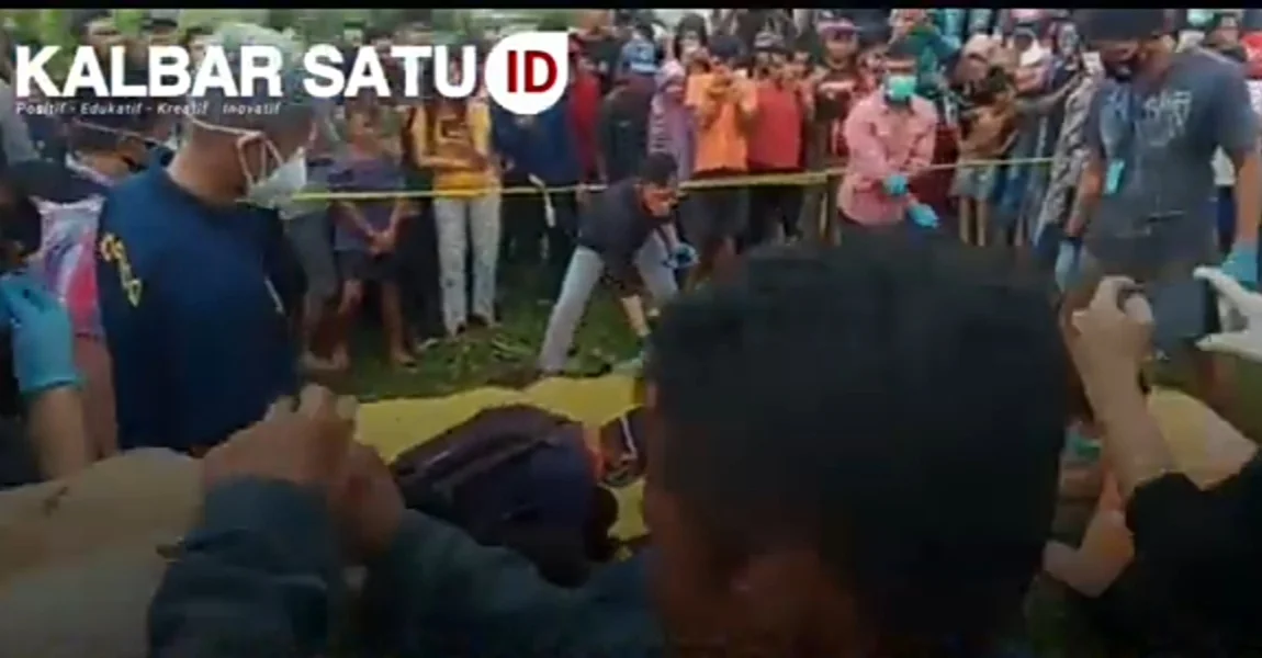 Warga Wajok Hulu temukan mayat di lokasi Pemakaman Warga Tionghoa di PAl 8 Desa Wajok Hulu Kecamatan Jongkat Kabupaten Mempawah, Kalbar, Rabu (22/7/20).