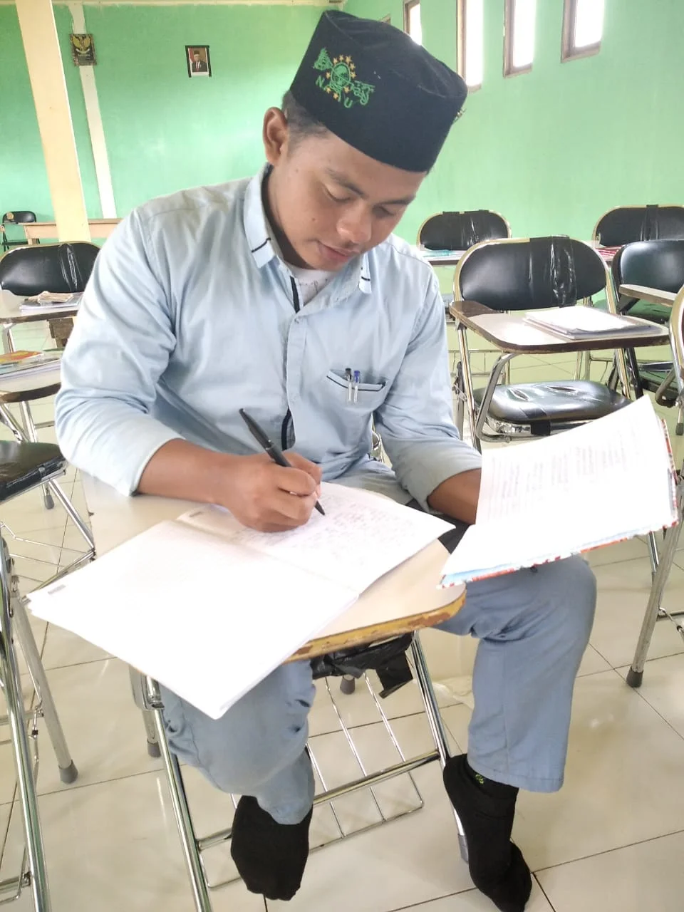 Penulis : Fauzan/Siswa kelas XI SMK KH. Abdus Syakur Nurhalim