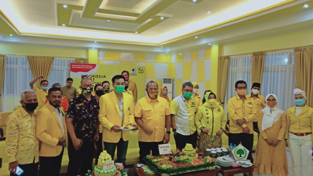 Adang Gunawan Ajak Kader Golkar Bantu Masyarakat Terdampak Korona