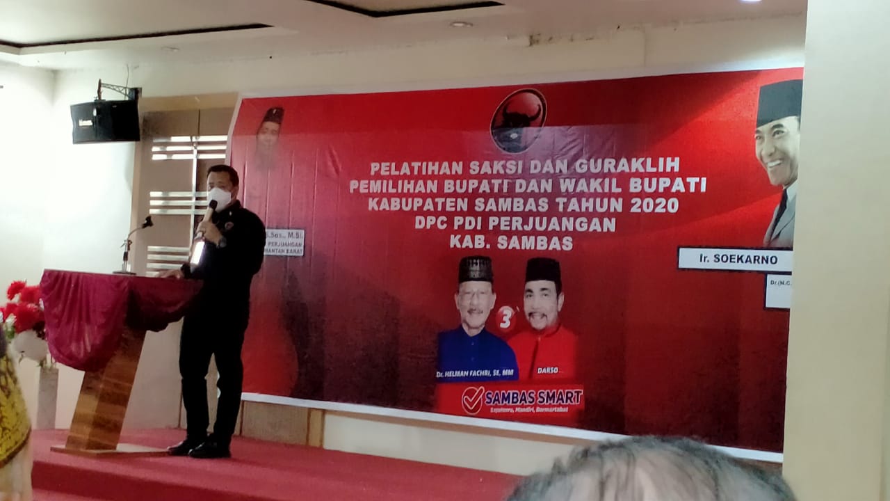 Dewan Pimpinan Cabang (DPC) PDI Perjuangan Kabupaten Sambas menggelar pelatihan untuk saksi TPS dan regu penggerak pemilih (guraklih), Minggu (15/11/2020).