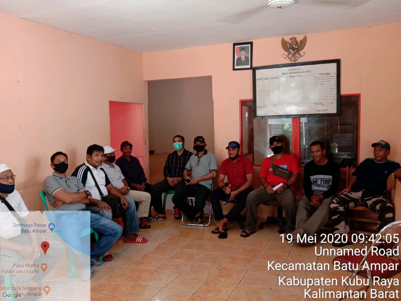 Tak ada SK Pemberhentian, 12 Perangkat Desa Batu Ampar-Kubu Raya Pertanyakan Gaji Mereka