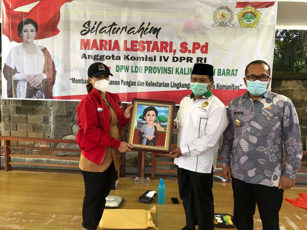 Maria Lestari DPR RI