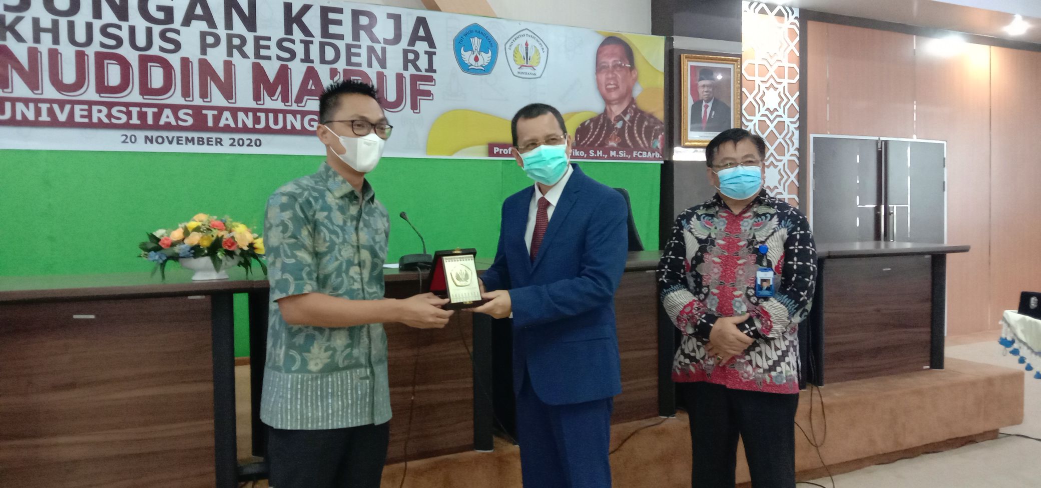 Staf Khusus Presiden RI, Aminuddin Ma'ruf mengunjungi Kampus Universitas Tanjungpura Kota Pontianak, Kalbar, Jumat 20 November 2020.