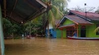 Ngabang Kabupaten Landak Banjir, Kapolsek Terjunkan Personel