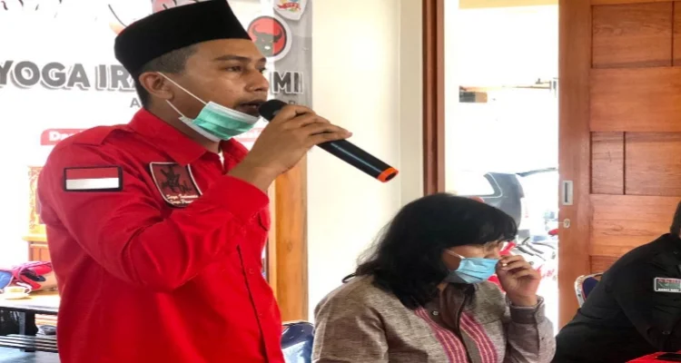 Anggota Dewan Perwakilan Rakyat (DPRD) dari Fraksi PDI Perjuangan, dapil 6 Kabupaten Kubu Raya, Yoga Irawan SE, MM menggelar reses atau komunikasi dua arah antara legislatif dengan konstituen, Senin 8 Februari 2021.