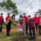 Keluarga besar PDI Perjuangan Kalimantan Barat menggelar kegiatan tanam pohon di kawasan Universitas Nahdlatul Ulama (UNU) Kalimantan Barat.
