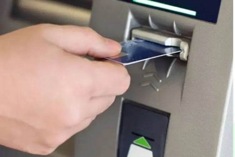 Kesal Kartu ATM Tertelan, Pemuda 19 Tahun Bobol Mesin ATM