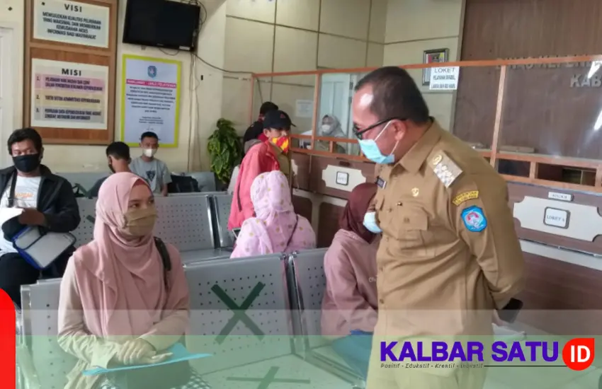 Wabup Sujiwo Puji Pelayanan Disdukcapil Kubu Raya