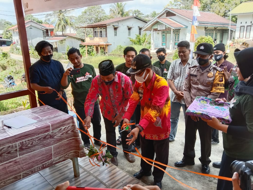 Program Ramah Baca, Sumbangkan 2000 Buku di Desa Balai Karangan