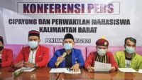 Cipayung Plus Kabar saat konferensi pers Cipayung Plus di resto Cita Rasa, Kota Pontianak, Kalimantan Barat pada Jumat 7 Mei 2021