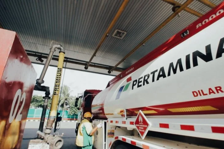 - Jelang hingga selesai Lebaran tahun 2021, PT Pertamina (Persero) Marketing Operation Region Kalimantan membentuk satgas khusus untuk mengawal distribusi BBM dan elpiji di Provinsi Kalimantan Barat.