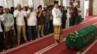 Tata Cara Dan Niat Sholat Jenazah, Bacaan Niat Laki-laki Dan Perempuan