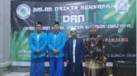 Mahasiswa KKL IAIN Pontianak Sukseskan Dzikir Bersama di Desa Rantau Panjang