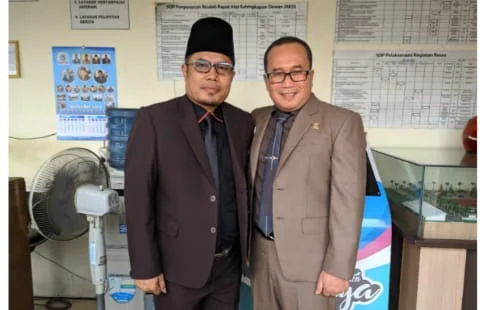 Foto Sujiwo bersama Almarhum Usman A. Rasyid (ISTIMEWA)