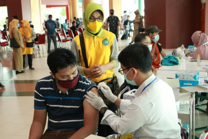 Tim Penggerak PKK Kota Pontianak Adakan Vaksinasi Massal di PCC