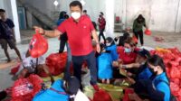 PDI Perjuangan Sekadau Salurkan Bantuan untuk Warga Terdampak Banjir