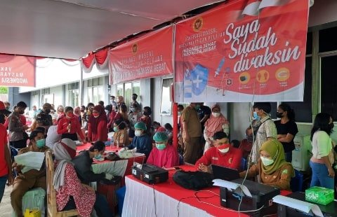 BINDA Kalbar Gelar Vaksinasi Massal di Kabupaten Sanggau