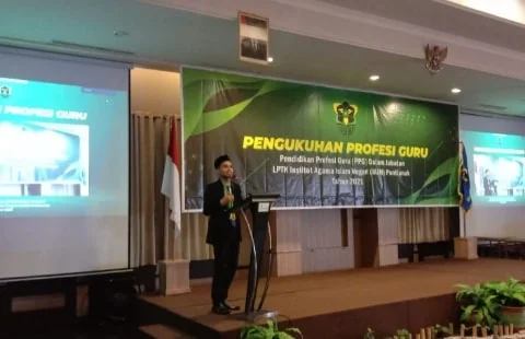 IAIN Pontianak Gelar Pengukuhan Profesi Guru 2021