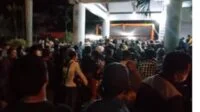 Pendistribusian Bantuan KKS di Kalbar hingga Larut Malam & Sempat Gaduh