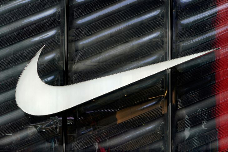 Nike Gugat NFT StockX Terkait Kasus Sepatu Palsu, Tetap Waspada