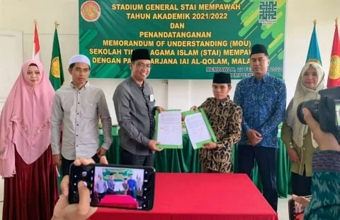 Tingkatkan Kualitas Pendidikan, Pascasarjana IAI Al-Qolam dan STAI Mempawah Tandatangani MOU. Foto/ISTIMEWA. 