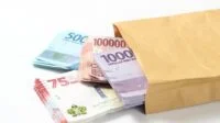 Rupiah Melemah 3 Poin ke Posisi Rp14.383 per Dolar AS