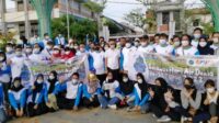 Aksi Bersih-bersih Sungai Kapuas Peringati Hari Air Sedunia 2022