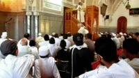 MATERI KHUTBAH Jumat 6 Januari 2023 Terbaru Menyentuh Hati Teks Arab Latin: Renungan Awal Tahun!