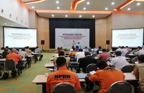 Balai Wilayah Sungai Kalimantan (BWSK) I Pontianak melaksanakan konsolidasi Penanganan Banjir dan Kekeringan di Provinsi Kalimantan Barat. Kegiatan tersebut berlangsung di hotel Harris Gajah Mada Pontianak Kalimantan Barat, Selasa 5 Juli 2022.