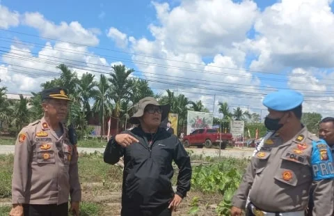 Polsek Sungai Raya Larang Bakar Hutan dan Lahan Kepada Petani Desa Kuala Dua