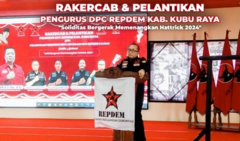 Sujiwo: Repdem Harus Menangis dan Tertawa bersama Rakyat