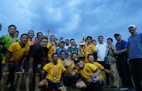 Legend FC Unggul atas Zaula FC di Final Match U45. Foto/ISTIMEWA. 