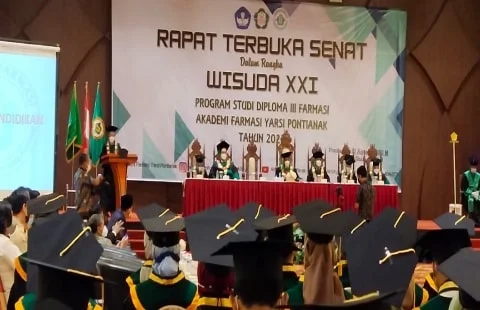 Sebanyak 109 Mahasiswa Afkar Yarsi Pontianak di Wisuda di Qubu Resort. Foto/ISTIMEWA. 