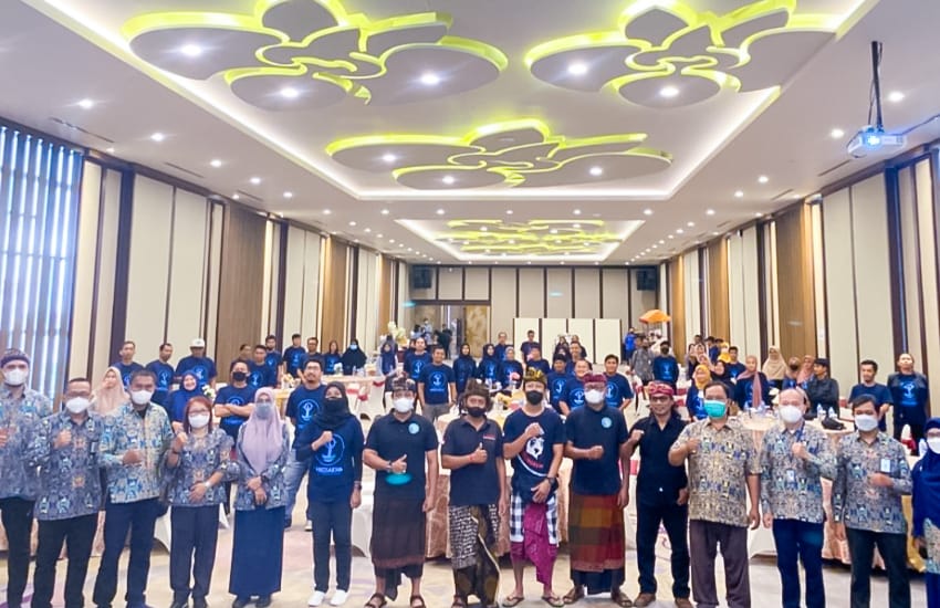 Sekber Sangsakha dan Gila Selingkuh Bali Bincang Komunitas Peduli Sungai di Pontianak