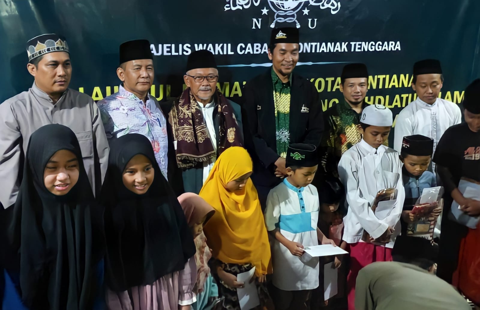 Pelantikan Ranting MWC NU Pontianak Tenggara sekaligus Santunan Anak Yatim