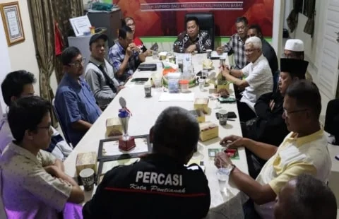 Atlet Catur Binaan PMP Kalbar Raih Juara Di MRSM Tun Mustapha Chess Championship Malaysia. Foto/ISTIMEWA. 