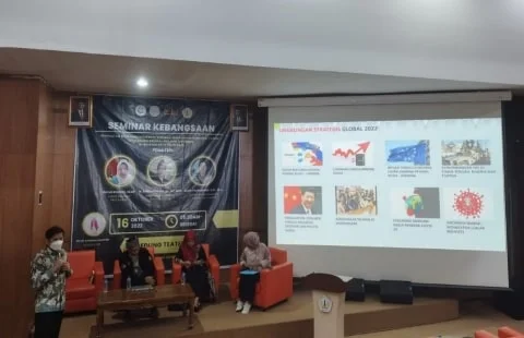 SEMINAR KEBANGSAAN: Kemenag Kalbar dan BEM Untan Pontianak Bekali Mahasiswa Pemahaman Nilai Pancasila