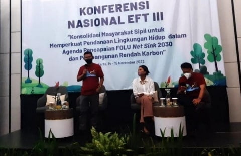 Caption Foto: Tarmidzi saat menjadi perwakilan kelompok dalam Konferensi Nasional EFT III yang diselenggarakan pada 14-15 November 2022.