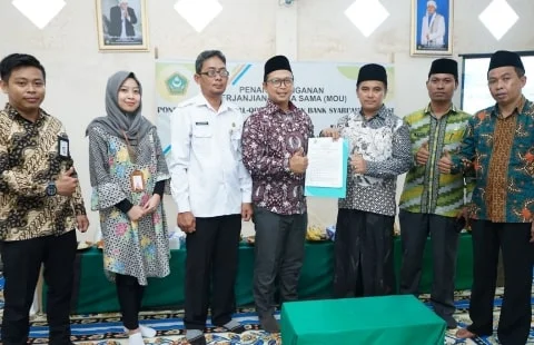 Digitalisasi Pesantren: Ponpes Alqomar dan Bank Syariah Indonesia Teken Kerjasama