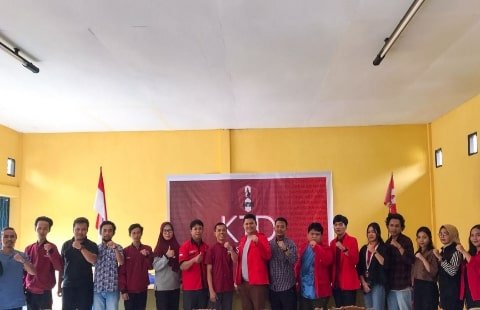 Ketua Umum DPP GMNI Bersama Ketua DPD GMNI Kalbar Kunjungan ke 5 DPC di Kalimantan Barat