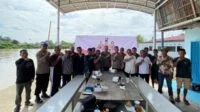 Polres Kubu Raya Adakan Jumat Curhat Bersama Masyarakat Desa Kuala Mandor A