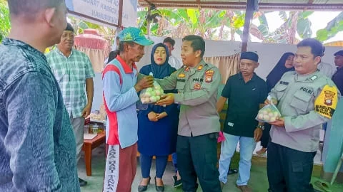 Kantor Pos MPS Dikerumuni Warga, Ini Penjelasan Kapolsek Sungai Raya,- FOTO/Humas Polres Kubu Raya.