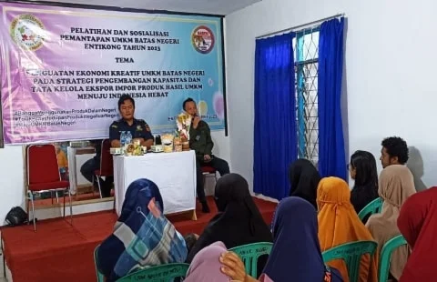 Koperasi KUB Bageri Bersama Bea Cukai Dan Balai Karantina Lakukan Sosialisasi UMKM Entikong. Foto/istimewa. 