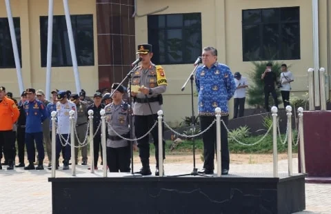 Kapolres Kubu Raya Pimpin Apel Gelar Pasukan Operasi Ketupat Kapuas Tahun 2023