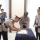 Polres Kubu Raya Gelar Serah Terima Jabatan Kapolsek Sungai Ambawang dan Kapolsek Rasau Jaya