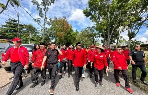 Lasarus Minta Kader Banteng Bergerak Aktif Galang Dukungan Rakyat