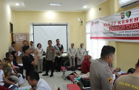 Jelang HUT Bhayangkara Ke-77, Polres Kubu Raya Gelar Bakti Kesehatan Donor Darah. Foto/Istimewa. 