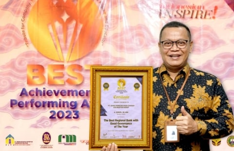 Bank Kalbar Raih The Best Achievement And Performing Award 2023